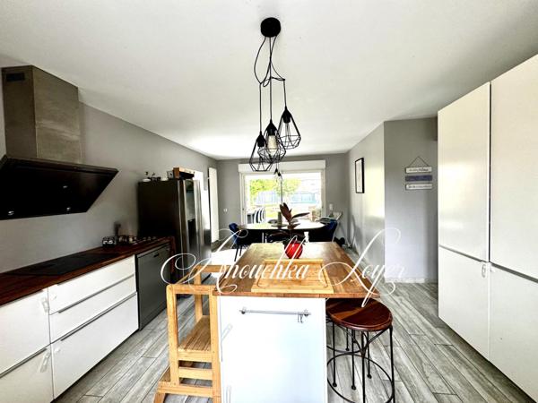 MAISON EN PIERRES VENDUE MEUBLEE