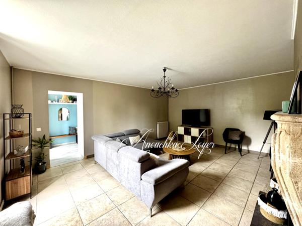 MAISON EN PIERRES VENDUE MEUBLEE