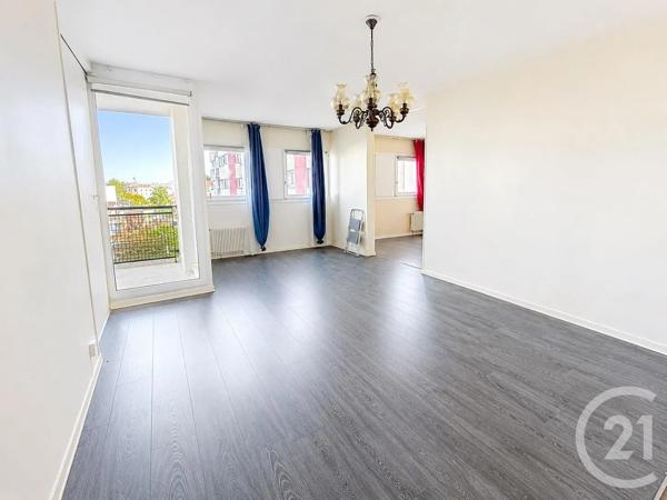 Appartement F4 à vendre  4 pièces - 79,53 m 2   LA COURNEUVE  - 93