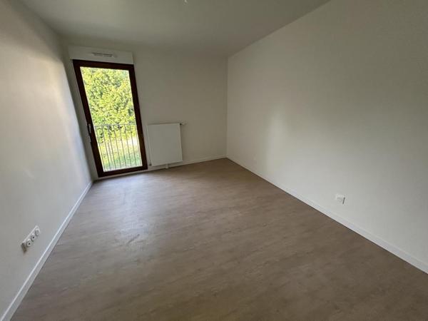 Location Appartement 2 pièces 51.79 m² - Caen 14000