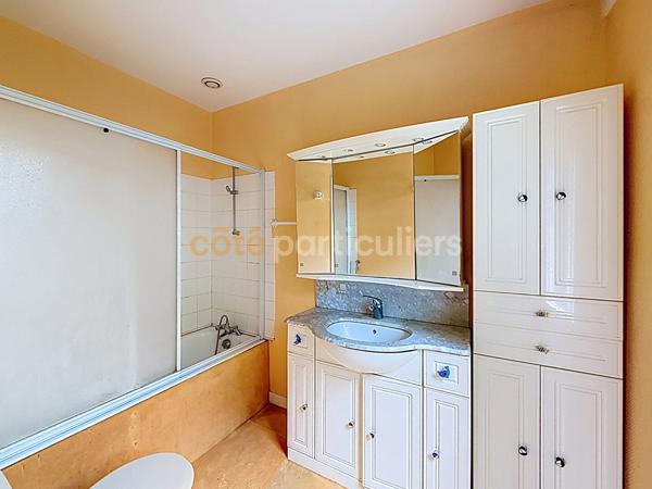 Vente
                Maison148 m² - 7 Pièces -
                    LE MESNIL ESNARD (76240)