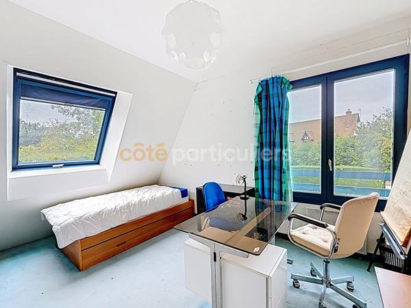 Vente
                Maison148 m² - 7 Pièces -
                    LE MESNIL ESNARD (76240)