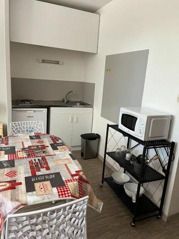 Appartement à louer    1 pièce •  Limoges