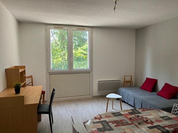 Appartement à louer    1 pièce •  Limoges