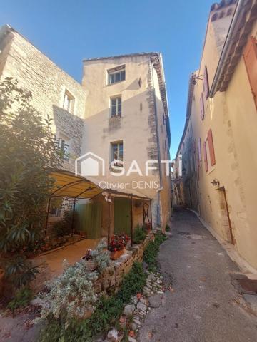 Charmante maison de village à Saignon