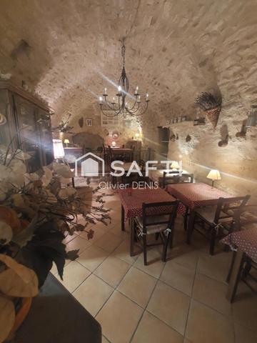 Charmante maison de village à Saignon