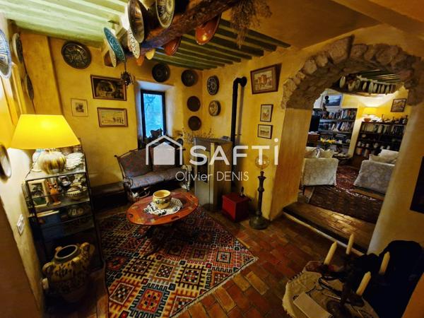 Charmante maison de village à Saignon