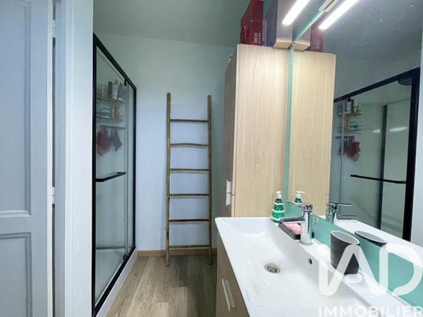 Maison à vendre 4 pièces 75 m² Roussillon