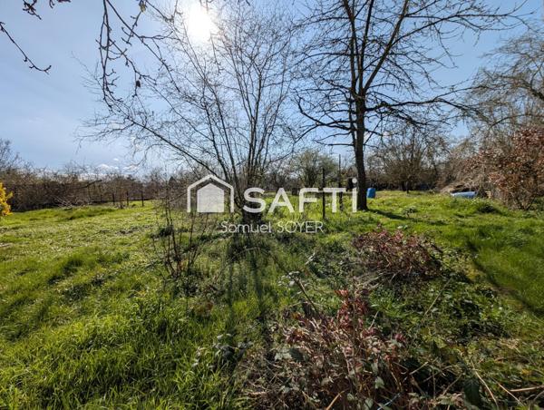 MAISON AVEC DEPENDANCES, TERRASSE ET JARDIN