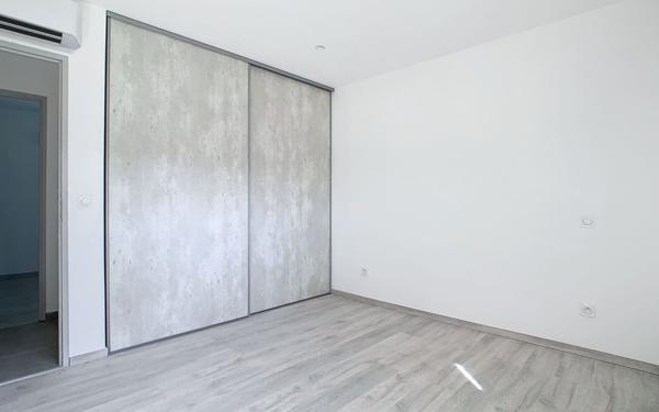 Maison à vendre    5 pièces •  Le Pontet