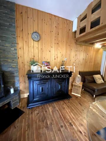Chalet rénové en bord d’eau, rare à Clécy