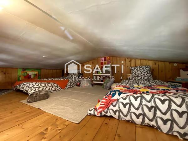 Chalet rénové en bord d’eau, rare à Clécy