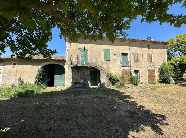 Mas à rénover à l'Isle-sur-la-Sorgue