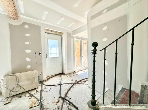 Mas à rénover à l'Isle-sur-la-Sorgue