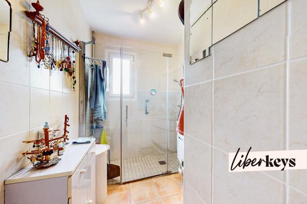 Belle Maison Poussan Terrain 1000m² Vue dégagée 449.000€ 