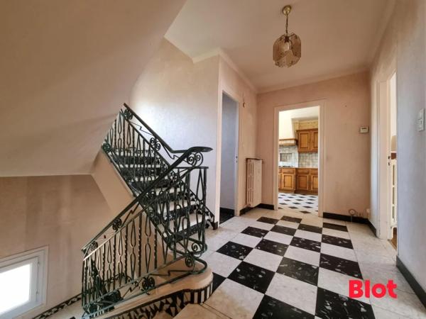 Maison 6 pièce(s)