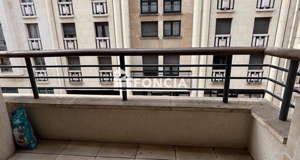 Location Appartement 3 pièces 74.8 m² - Levallois-perret 92300