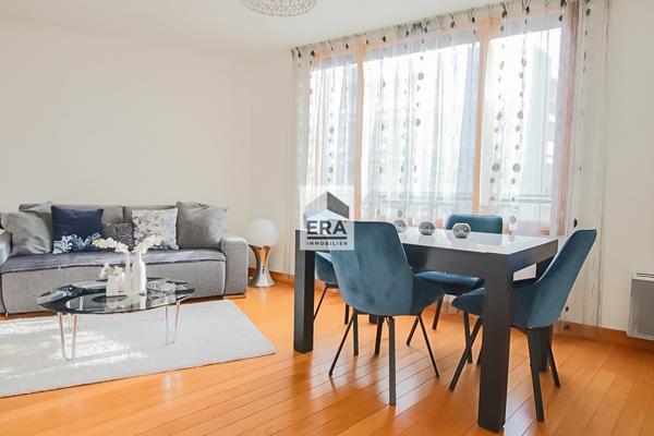 Coup de coeur assuré - 2P de 49M2 en étage - Parking et cave en sous-sol