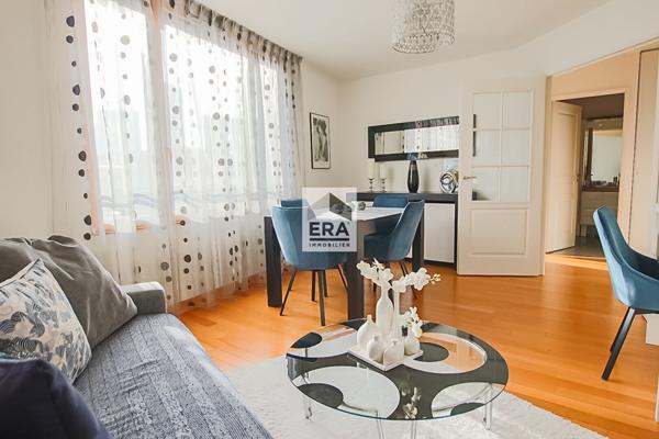 Coup de coeur assuré - 2P de 49M2 en étage - Parking et cave en sous-sol