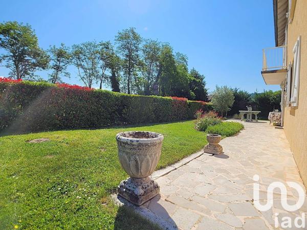 Maison à vendre 5 pièces 117 m² Saint-Pantaléon-de-Larche