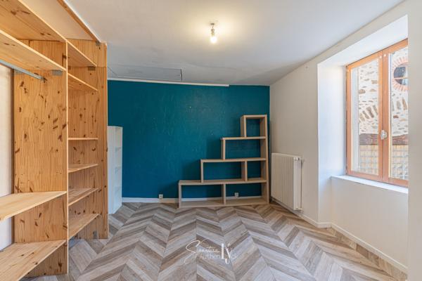 Maison 5 pièces - 94 m² Exclusivité efficity