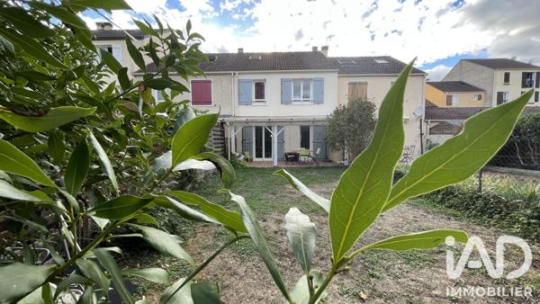 Maison à vendre 6 pièces 104 m² Saint-Germain-lès-Arpajon