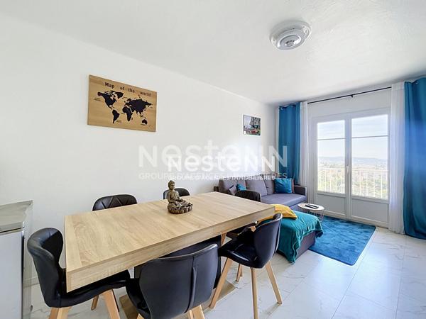 Appartement Grasse 3 pièce(s) 57 m2, Vue Mer, Dernier étage avec ascenseur, refait à neuf