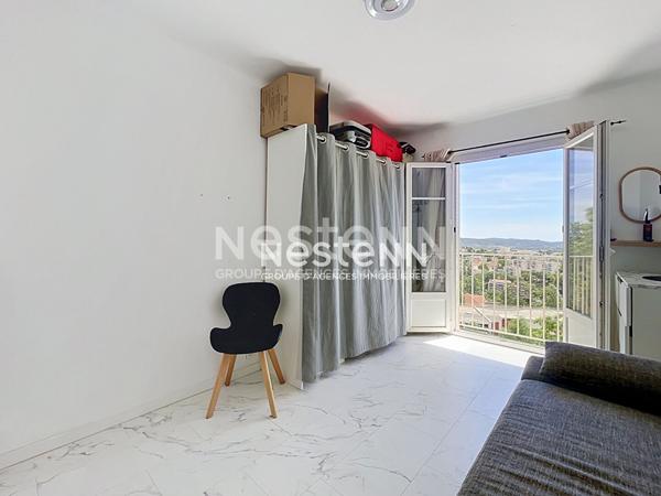 Appartement Grasse 3 pièce(s) 57 m2, Vue Mer, Dernier étage avec ascenseur, refait à neuf
