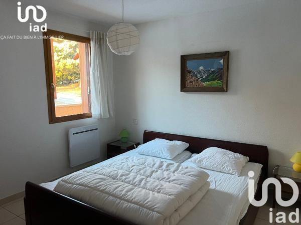 Appartement 3 pièces de 45 m² à Saint-Michel-de-Chaillol (05260)