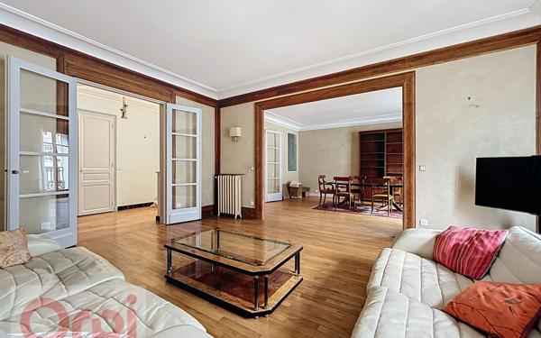 Appartement à louer    5 pièces • 152,96 m2 Paris 16