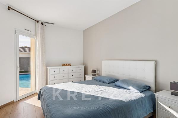 BOULIAC – VILLA CONTEMPORAINE AVEC PISCINE