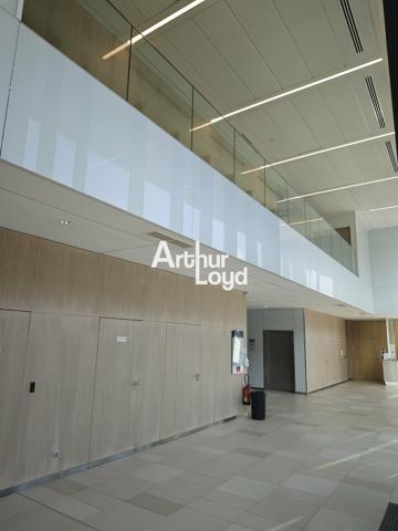 BUREAUX DE 182 M² EN OPEN SPACE A LOUER SUR NICE OUEST A PARTIR DE 74 M²