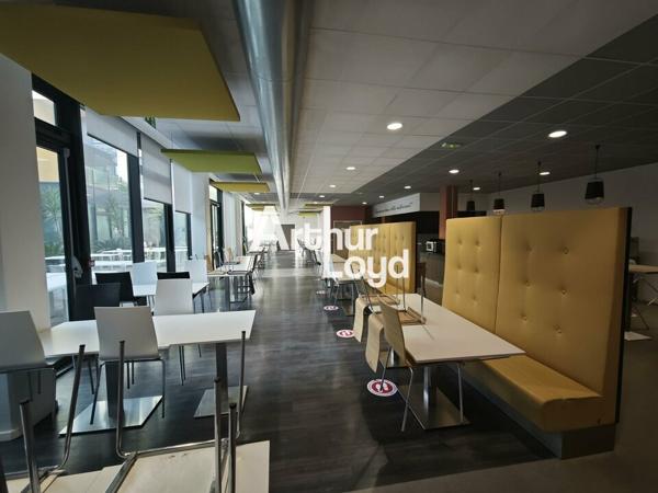 BUREAUX DE 182 M² EN OPEN SPACE A LOUER SUR NICE OUEST A PARTIR DE 74 M²