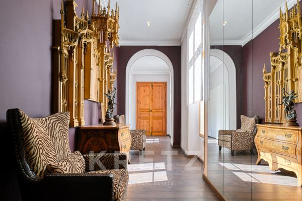 Exceptionnel château à proximité des plages