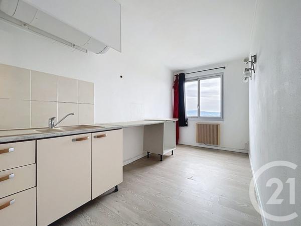Appartement F4 à vendre  4 pièces - 74,32 m2 BAGNOLS SUR CEZE - 30