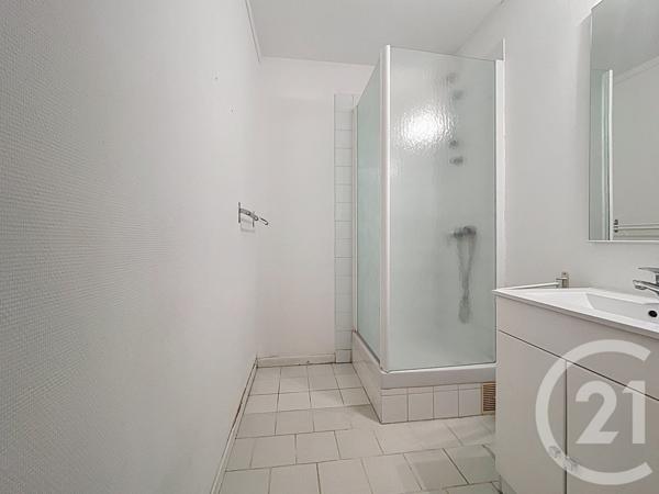 Appartement F4 à vendre  4 pièces - 74,32 m2 BAGNOLS SUR CEZE - 30