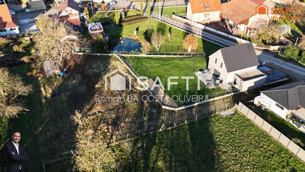 Superbe terrain constructible de 10,75 ares, libre de constructeur et hors lotissement !