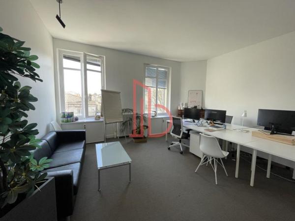 Bureau de 130 m² à louer à Bordeaux Boulevards