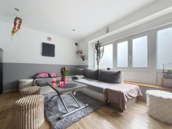 Ensemble immobilier – Maison louée + local de 191 m² – Petit-Couronne