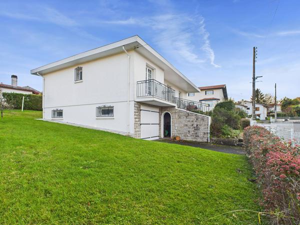 Maison à vendre à Anglet - Quartier calme et résidentiel