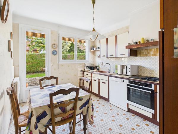 Maison à vendre à Anglet - Quartier calme et résidentiel
