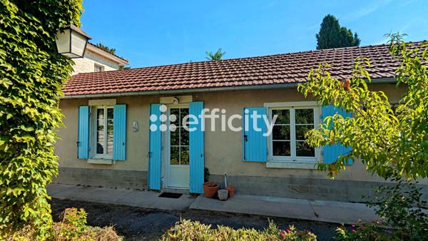 Maison
         6 pièces
        - 144 m² Exclusivité 160 000 € *