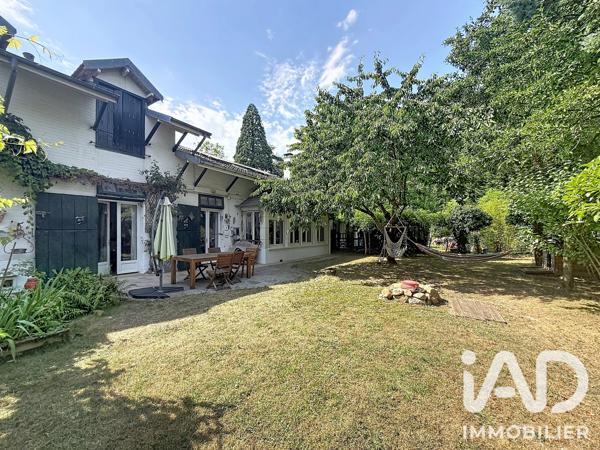 Maison (prestige) à vendre 11 pièces 212 m² Maisons-Laffitte
