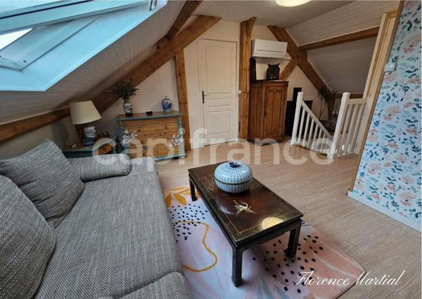 Maison familiale 177 m² – 4 chambres, terrasse, piscine chauffée, terrain clos - NUITS SAINT GEORGES (21)