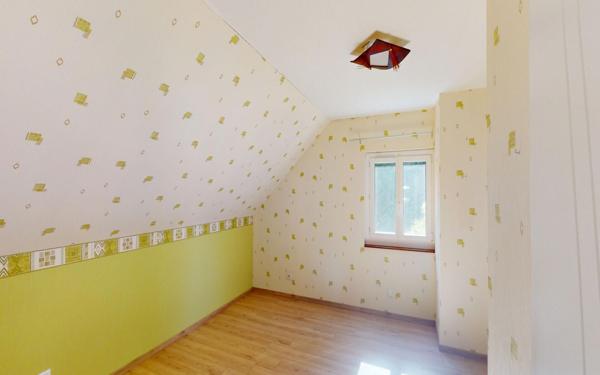 Maison à vendre    5 pièces • 183,19 m2 Saint-Désert