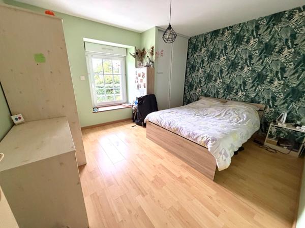 🏡 EXCLUSIVITÉ – MAISON RÉNOVÉE AVEC DÉPENDANCES, GARAGE ET JARDIN CLOS – LOZON (50)