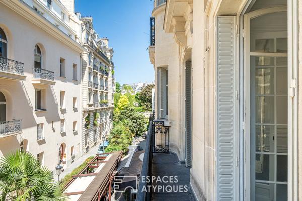 Quartier Bon Marché – Haussmannien avec balcon filant