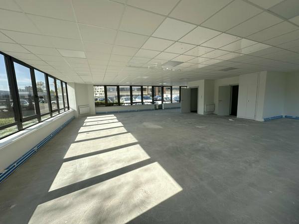 BUREAUX à LOUER de 154 m²