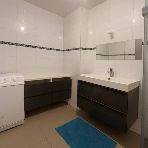 Maison 7 pièces - 4 chambres - parking - terrasse