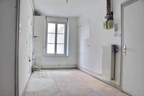 Special Investisseurs - Immeuble a renover en plein coeur de Verdun